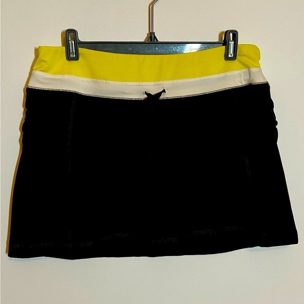 TEK GEAR Yellow and Black Skort  NWOT Size Medium